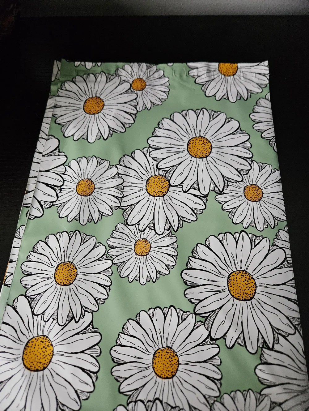 Green Daisy Polymailer Packages